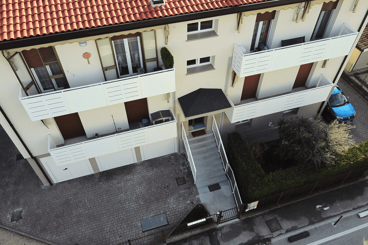 slider image